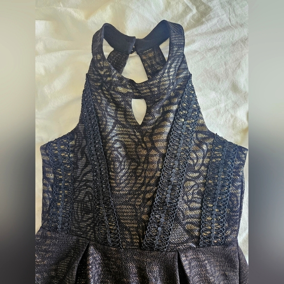 GB GIRLS DRESS, Black & Gold, Size Large - Picture 5 of 8